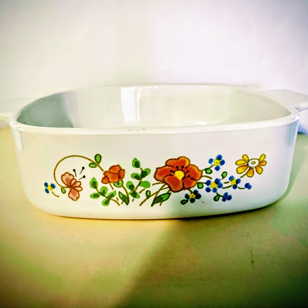 Corningware Floral Design Baking Dish New 1 Quart